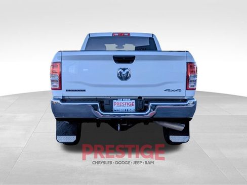 Used 2024 RAM 3500 Big Horn image 7