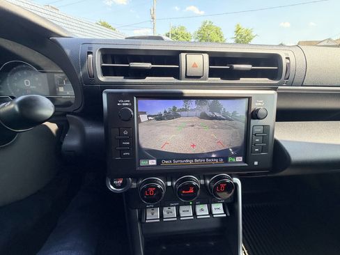 Used 2025 Toyota GR86 RWD image 58