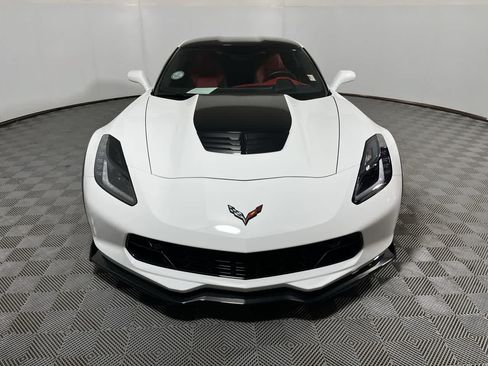 Used 2016 Chevrolet Corvette Z06 w/ 3LZ Preferred Equipment Group RWD image 3
