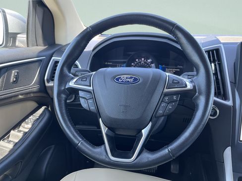 Used 2023 Ford Edge SEL AWD/4WD image 26