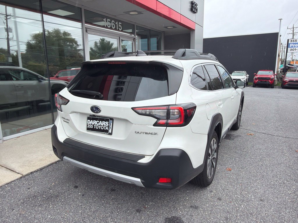 Used 2023 Subaru Outback Limited AWD/4WD image 4