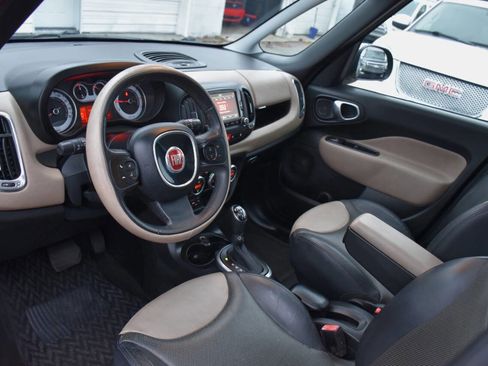 Used 2014 FIAT 500L Lounge image 11