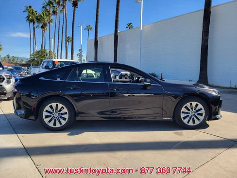 Certified 2021 Toyota Mirai XLE w/ Advanced Technology Package image 3