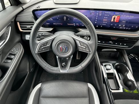 Used 2025 Buick Envision Sport Touring image 14