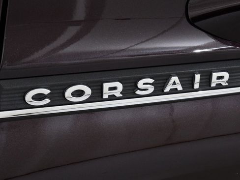 Used 2023 Lincoln Corsair AWD w/ Equipment Group 101A image 22