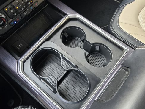 Used 2021 Ford F250 Limited w/ FX4 Off-Road Package image 15