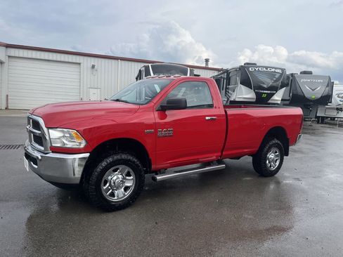 Used 2018 RAM 2500 SLT w/ Snow Chief Group image 2
