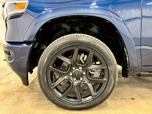 Used 2024 RAM 1500 Limited AWD/4WD image 9