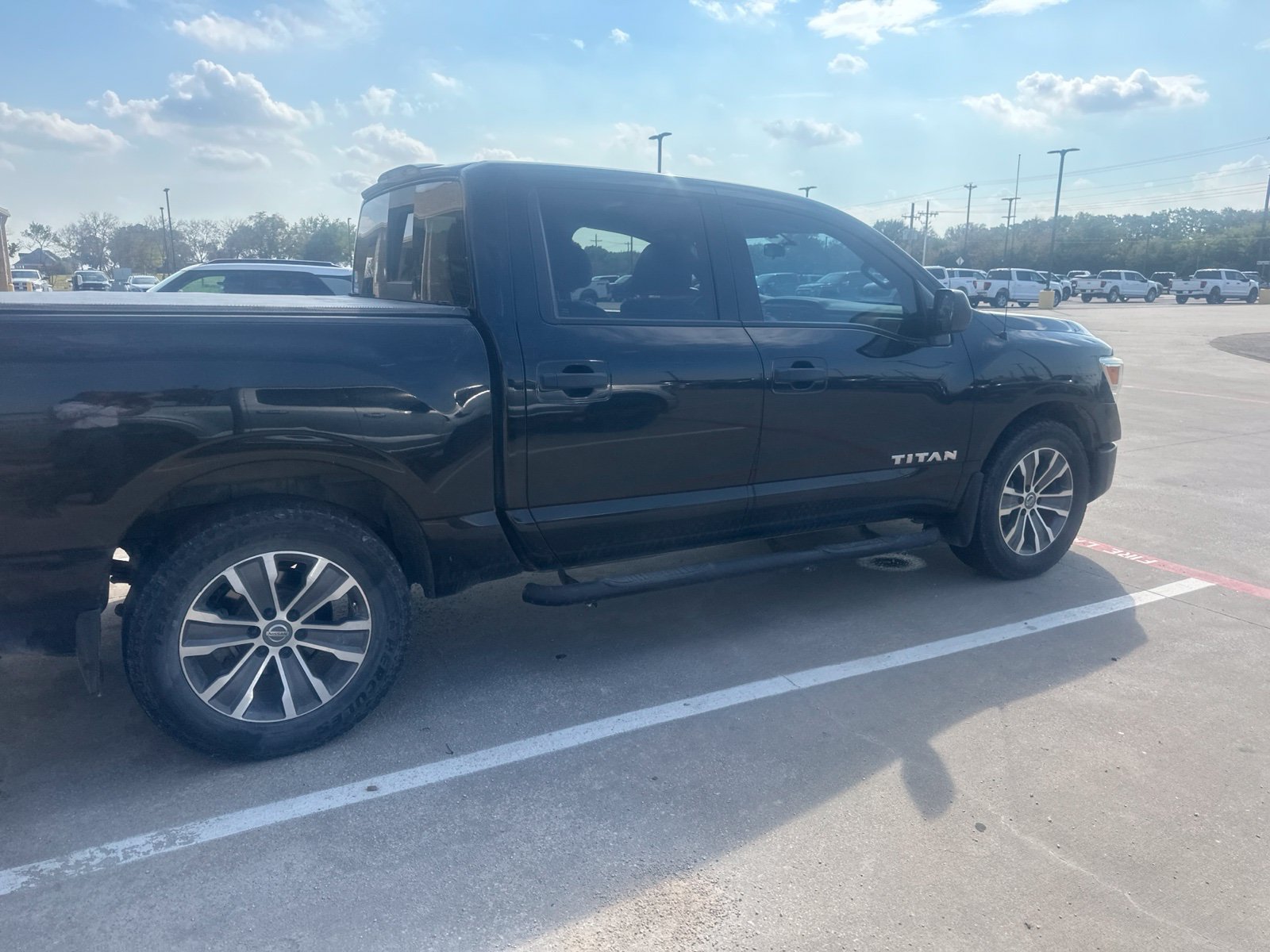 Used 2017 Nissan Titan S RWD image 6