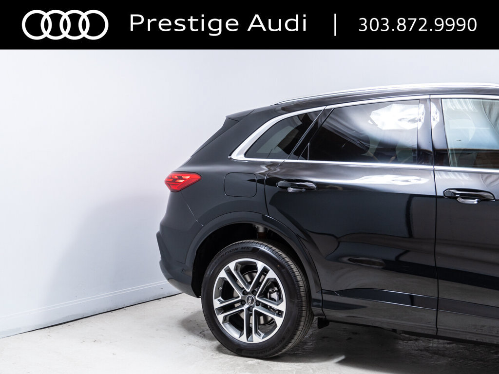 Used 2026 Audi Q5 Premium Plus w/ Premium Plus AWD/4WD image 11
