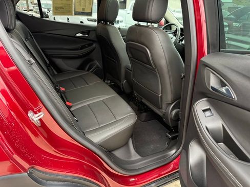 Used 2023 Buick Encore GX Essence w/ Experience Buick Package FWD image 28