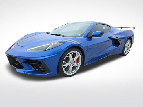 Used 2023 Chevrolet Corvette Stingray Coupe w/ Chrome Exterior Badge Package RWD image 35