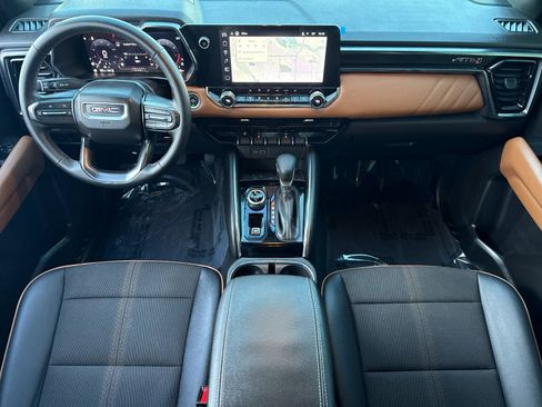 Used 2025 GMC Canyon AT4 w/ Nightfall Edition image 14