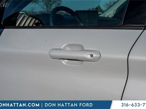 New 2026 Ford Explorer Active image 32