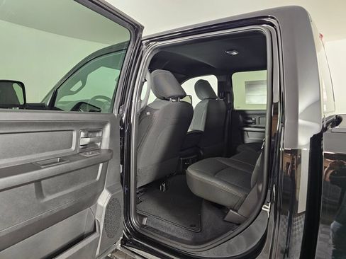 New 2026 RAM 2500 Tradesman AWD/4WD image 32