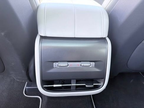 Used 2026 Lincoln Nautilus Reserve w/ Jet Appearance Package AWD/4WD image 12