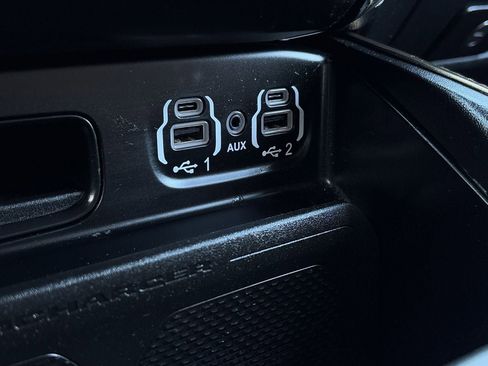 Used 2024 RAM 2500 Limited w/ Safety Group image 23