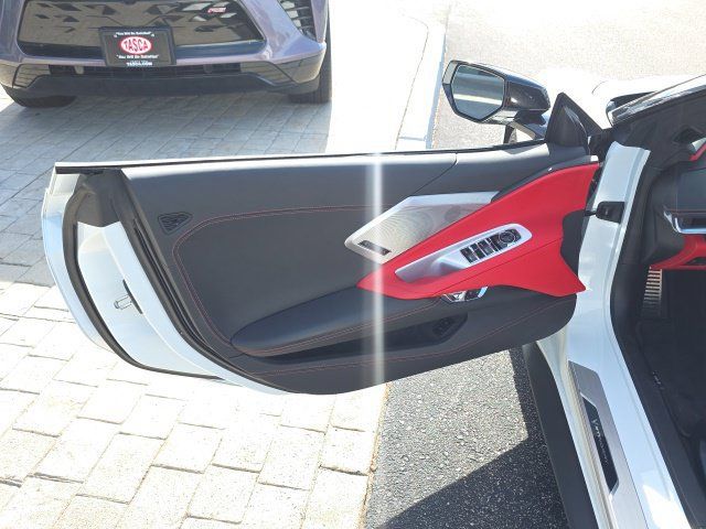 Used 2024 Chevrolet Corvette Stingray Premium Conv w/ Z51 Performance Package RWD image 18