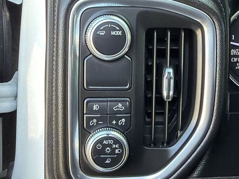 Used 2020 GMC Sierra 1500 SLT image 25