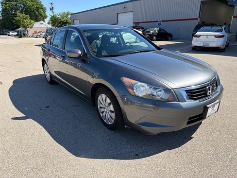 Used 2009 Honda Accord LX image 2