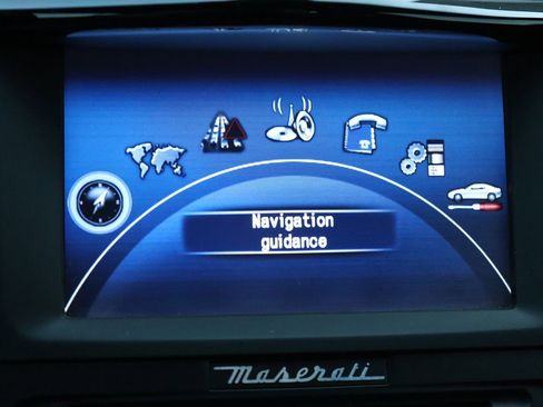 Used 2017 Maserati GranTurismo Sport image 21