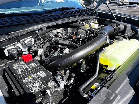 New 2026 Ford Expedition Active image 11