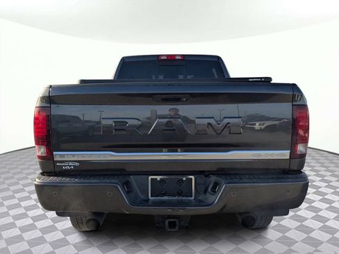 Used 2018 RAM 2500 Limited image 3