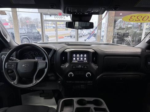Used 2023 Chevrolet Silverado 1500 Custom Trail Boss image 40