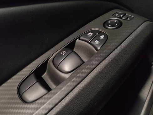 Used 2024 Nissan Altima 2.5 SV image 27