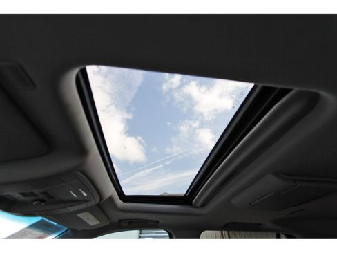 Used 2020 Chevrolet Tahoe Premier w/ Premier Plus Edition image 27