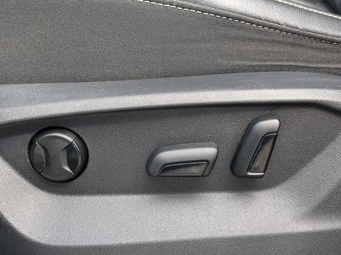 Used 2022 Volkswagen Atlas SE FWD image 21