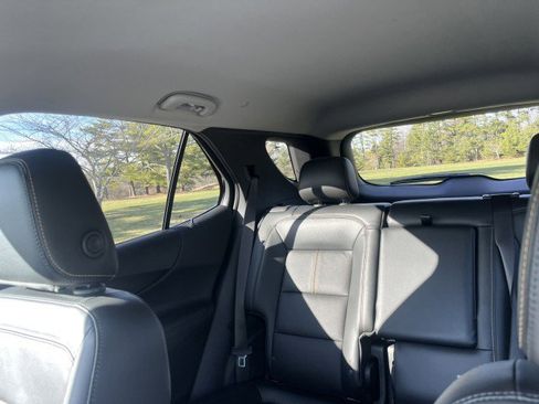 Certified 2022 Chevrolet Equinox Premier w/ LPO, Floor Liner Package image 25