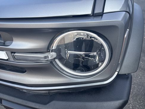 Used 2022 Ford Bronco Big Bend image 10