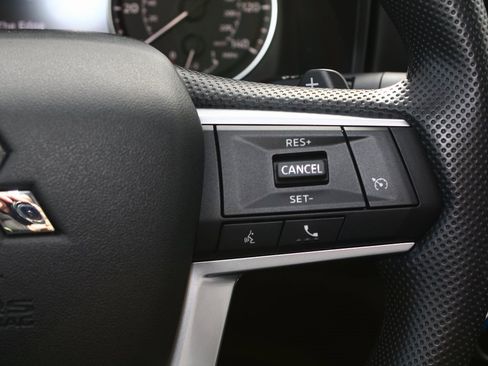 New 2026 Mitsubishi Outlander ES image 15