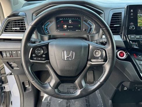 Certified 2023 Honda Odyssey Touring image 23