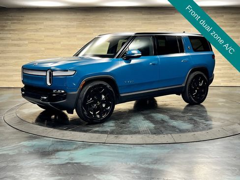 Used 2024 Rivian R1S Adventure AWD/4WD image 5