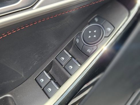 Certified 2023 Ford Explorer ST-Line w/ Class IV Trailer Tow Package image 18