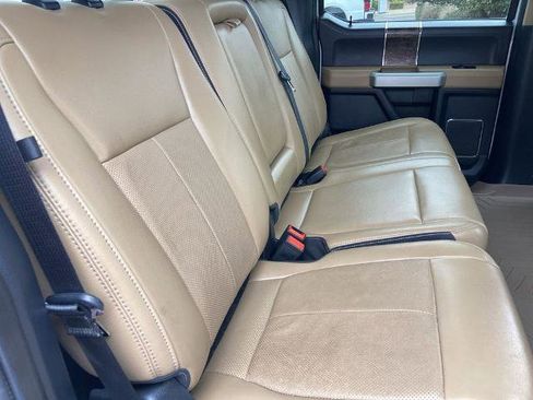 Used 2022 Ford F250 Lariat w/ Chrome Package image 21