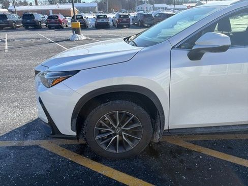 Used 2025 Lexus NX 350h 350h Premium image 10