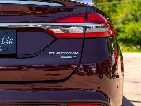 Used 2017 Ford Fusion Platinum AWD/4WD image 11