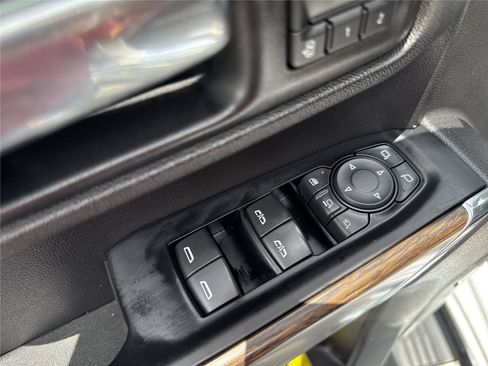Used 2020 Chevrolet Silverado 2500 High Country w/ Z71 Off-Road Package AWD/4WD image 20