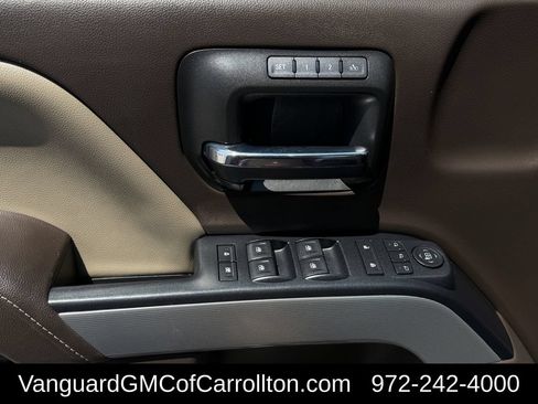 Used 2017 Chevrolet Silverado 1500 LTZ Z71 w/ LTZ Plus Package AWD/4WD image 27