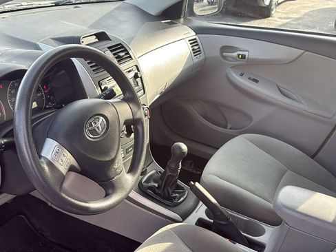 Used 2013 Toyota Corolla L image 12