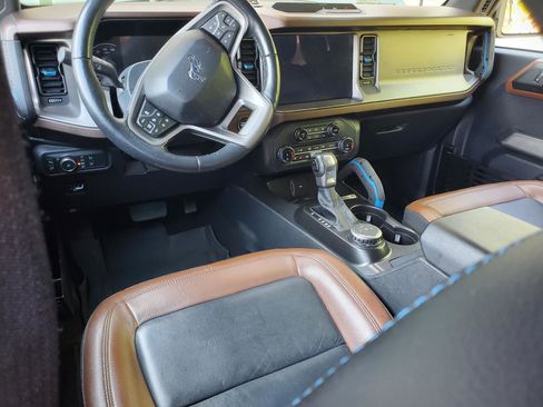 Used 2022 Ford Bronco Outer Banks image 53