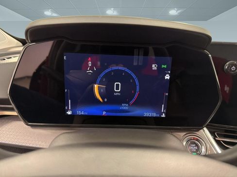 Used 2024 Chevrolet Trax ACTIV w/ Sunroof Package FWD image 21