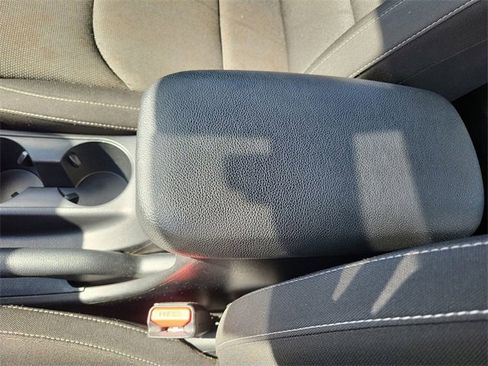 Used 2023 Kia Forte LXS image 21