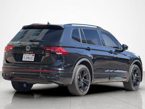 Used 2023 Volkswagen Tiguan SE R-Line FWD image 5
