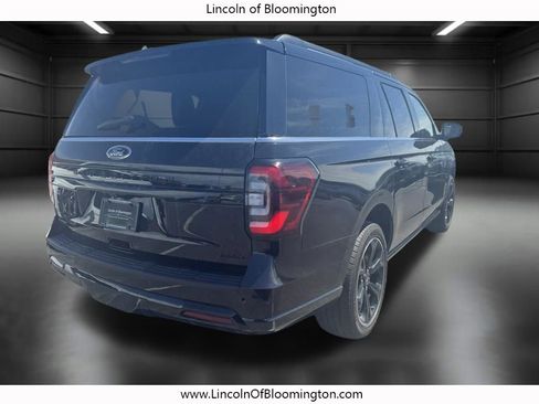 Used 2022 Ford Expedition Max Limited AWD/4WD image 7
