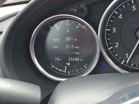 Used 2018 MAZDA MX-5 Miata RF Club RWD image 19