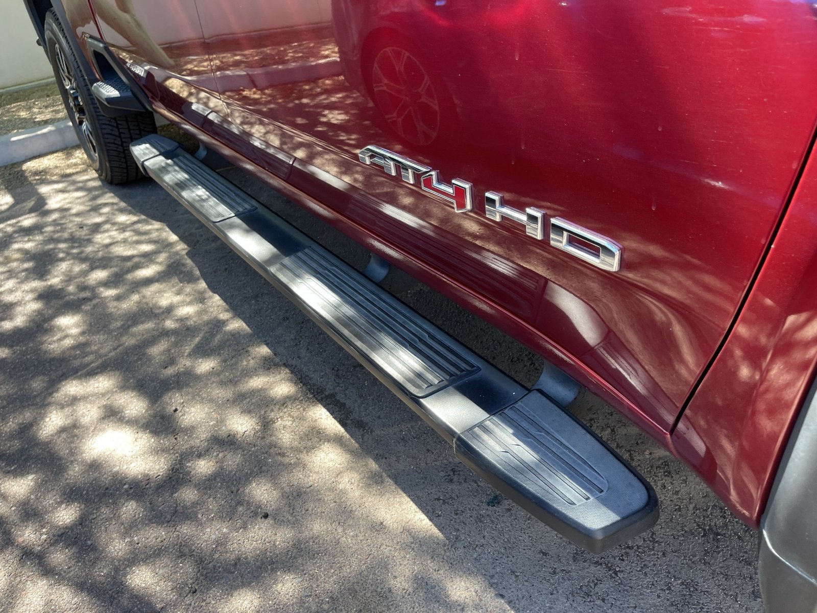 Used 2020 GMC Sierra 2500 AT4 w/ AT4 Premium Package AWD/4WD image 5